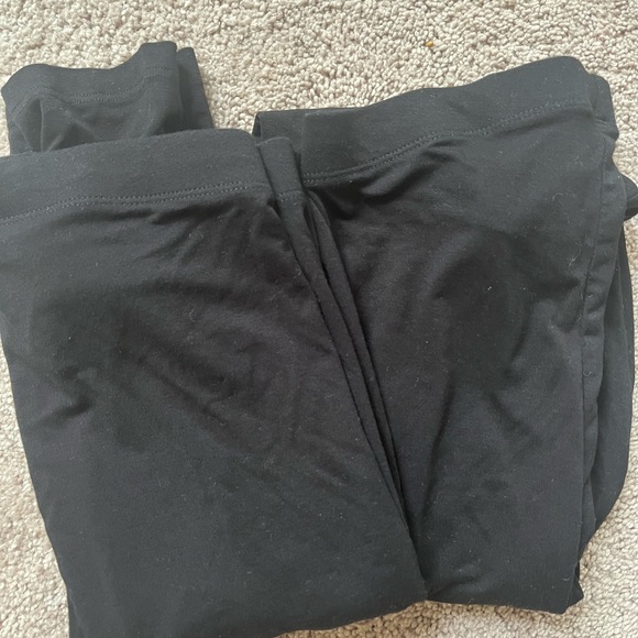ASOS Maternity Leggings - 2 pairs included size US 2 - Picture 3 of 3